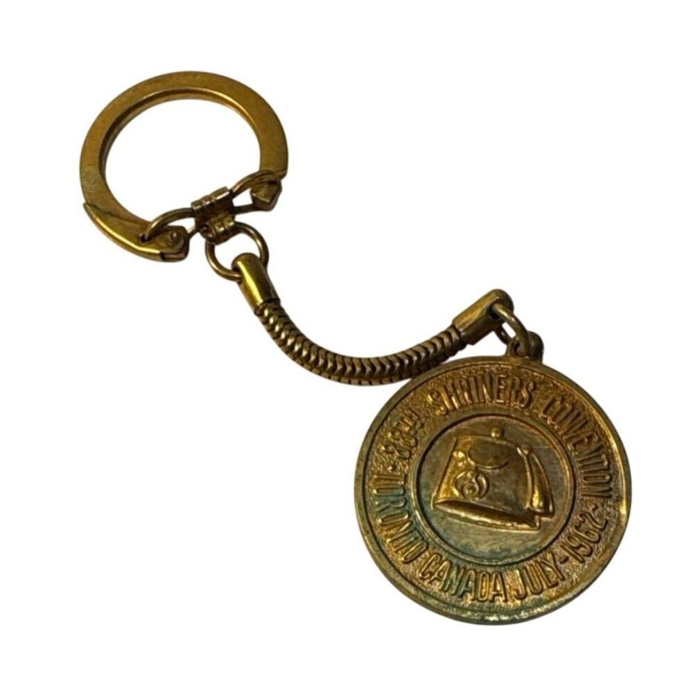 Vintage 88th Shriners Convention Toronto Canada 1962 Gold Tone Keychain Souvenir